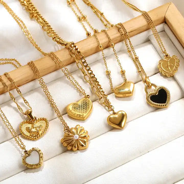 Wholesale 18K Gold Heart Pendant Necklaces | Non-Tarnish Stainless Steel