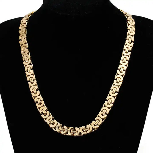 Fashionable Flat Chain Necklace